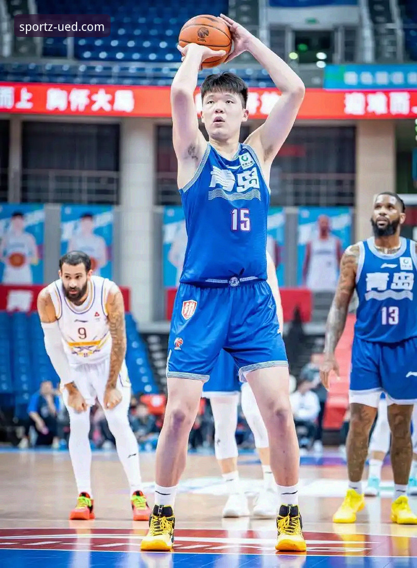 CBA季后赛山西横扫青岛晋级八强：UED体育深度评测与赛事复盘分析